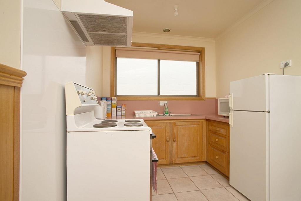 Apollo Bay Backpackers Lodge エクステリア 写真