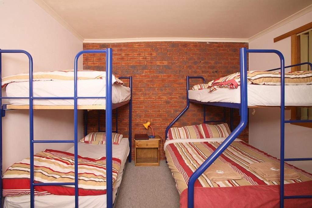 Apollo Bay Backpackers Lodge エクステリア 写真